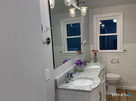 Photo - 81 Middlefield St