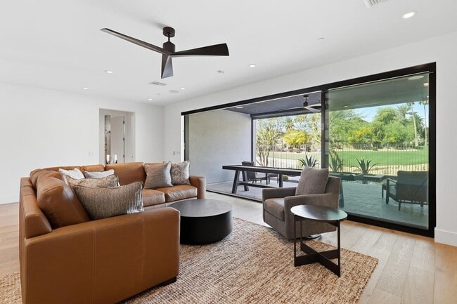 Photo - 4544 N Evans Dr