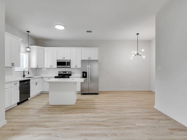 Photo - 9707 Cargill St