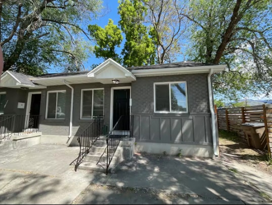 Photo - 679 E Downington Ave