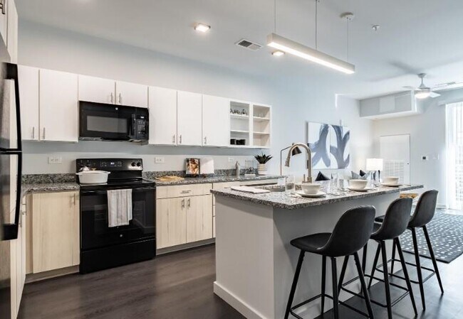 Building Photo - 750 Avondale Creek Dr. Unit 144 Rental