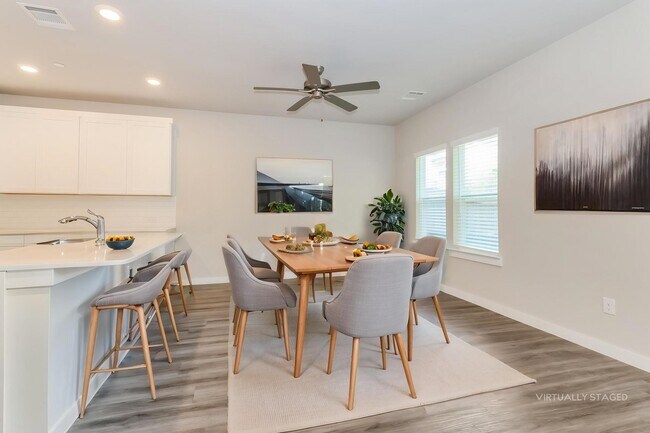 Photo - 18306 W Centro Cir