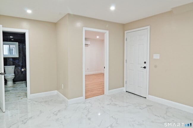 Photo - 40 Elizabeth St Unit 2