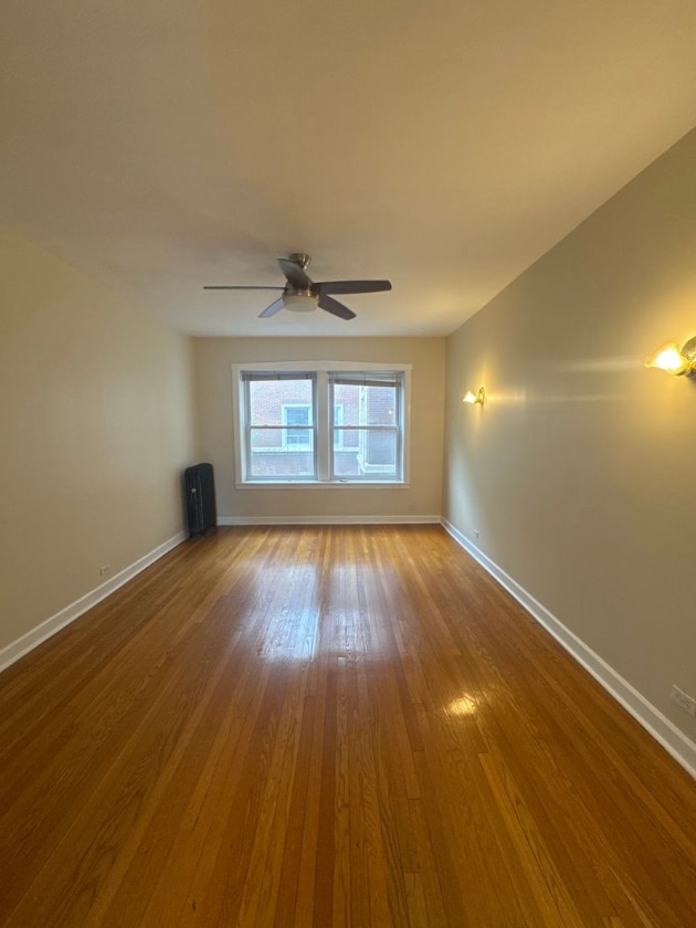 Building Photo - 4408 N Winchester Ave Unit 1942-6 Rental
