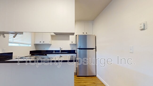 Building Photo - 445 Nelson Ave Unit 30