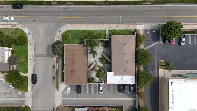Photo - 2309 E Garvey Ave N