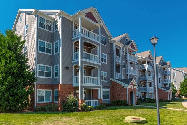 Leyland Pointe Apartments For Rent in East Point, GA