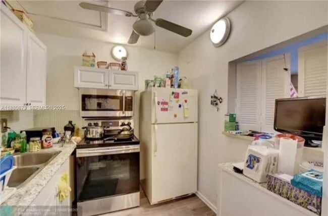 Photo - 82 Fanshaw B Unit 82