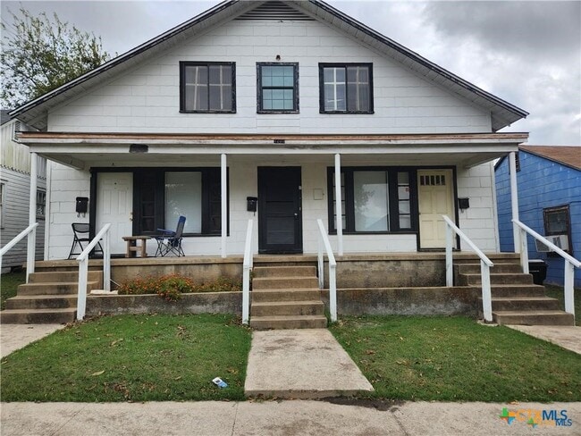 Building Photo - 1205 S 17th St
