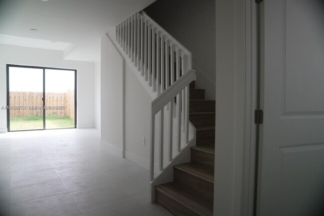 Photo - 1280 N Flagler Ave