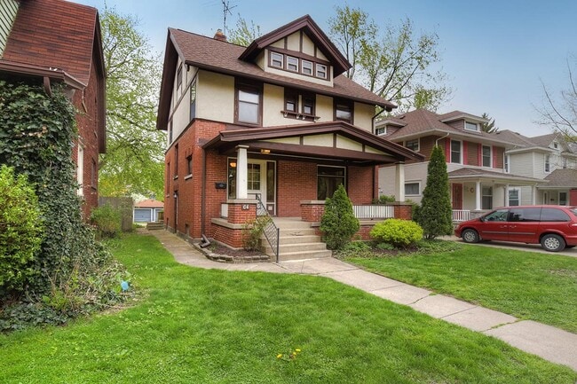 Photo - 64 John Ball Park Dr NW