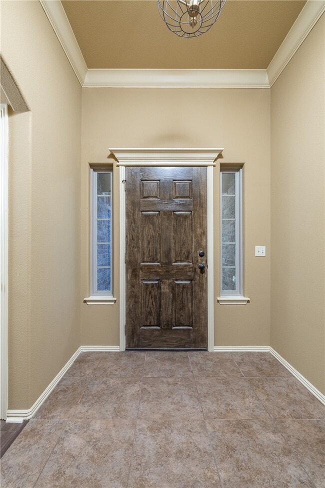 Photo - 515 Liem Cir