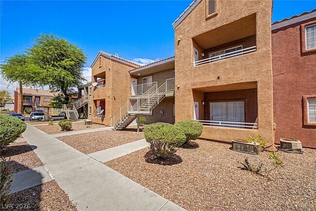 4730 E Craig Rd Unit 2096