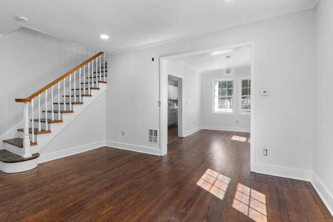 Photo - 366 Remington St