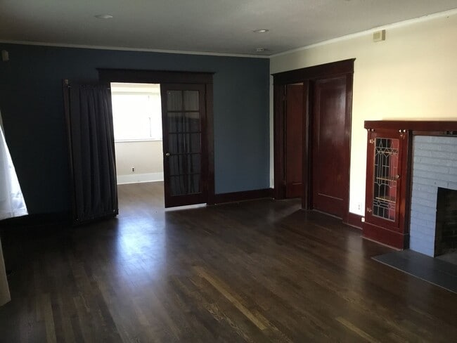 Photo - HUMBOLDT STUNNER