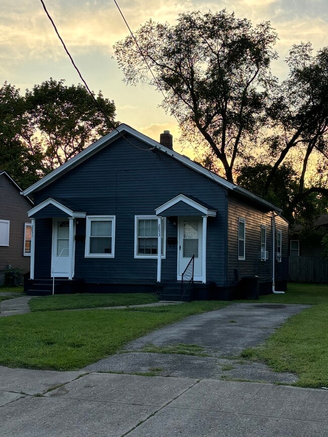 Photo - 2851 Wilbraham Rd Unidad 2851 Wilbraham