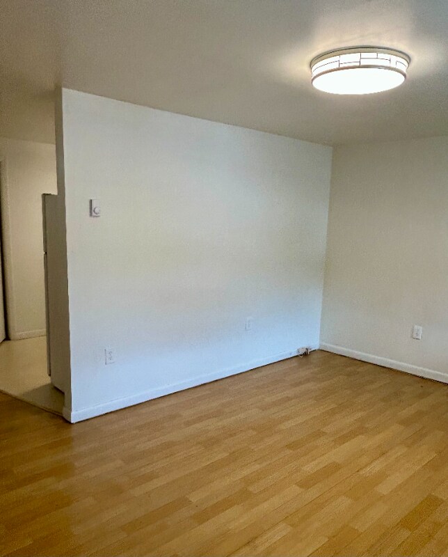 Photo - 286 S Branch St