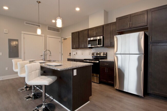 Photo - Fulton Square