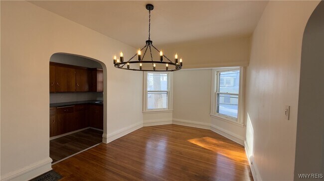 Photo - 204 Union St