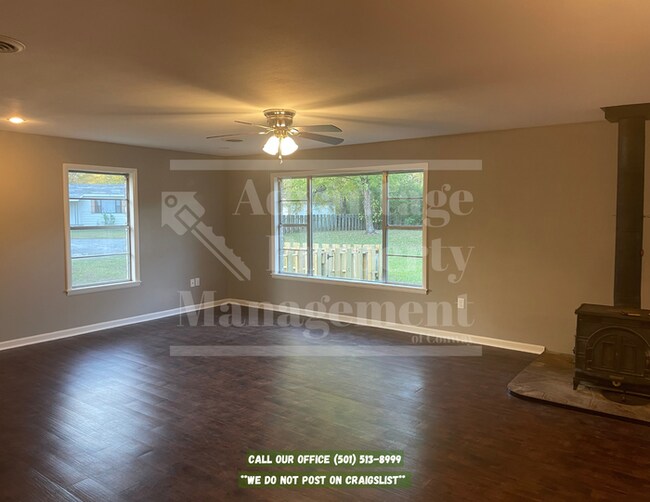 Photo - 11 Pamela Ln