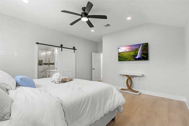 Photo - 2420 Briley St Casa