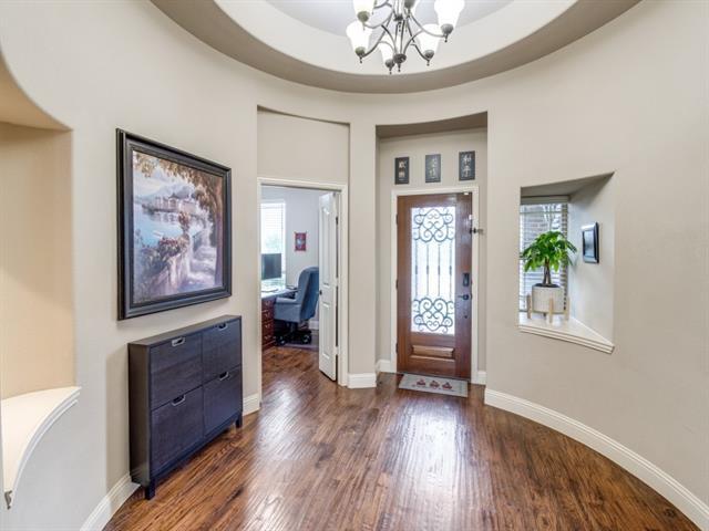 Photo - 804 Longhorn Drive