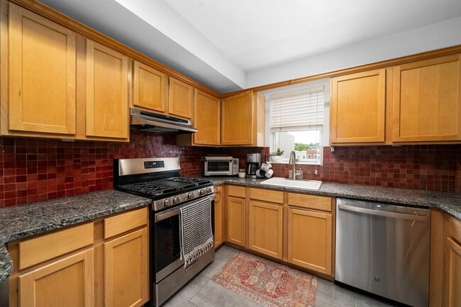 Photo - 536 Grand St Unit 403