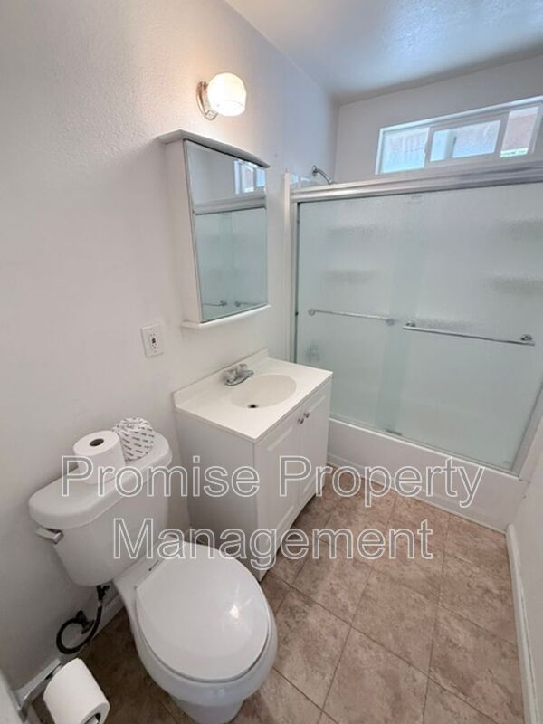 Photo - 413 S Freeman St Unidad #C