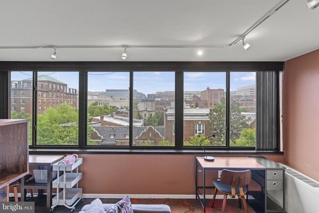 Building Photo - 2030 F St NW Unit 606 Rental