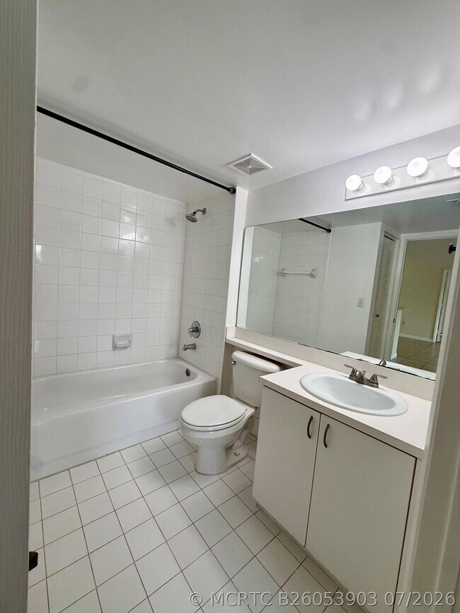 Photo - 3840 Lyons Rd Unit 305
