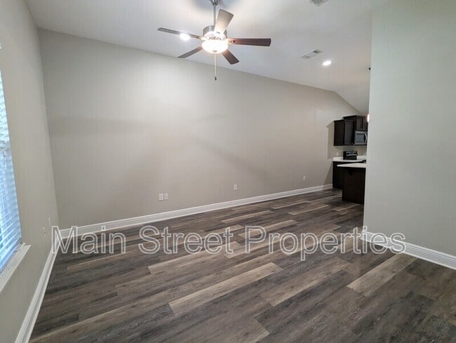 Photo - 1603 Blackwell Ln Unit B