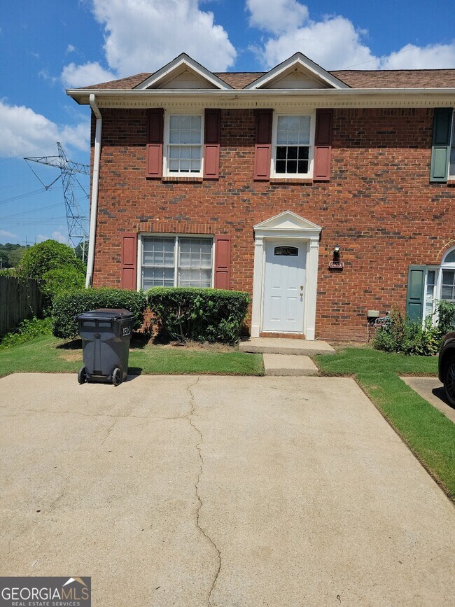 Photo - 5633 Executive Way Townhome