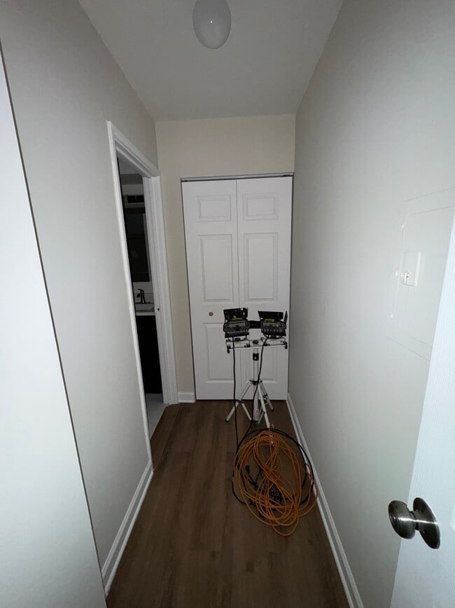 Photo - 5919 N Kenmore Ave Unit 325