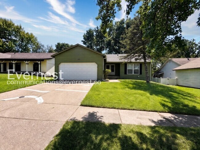Building Photo - 5402 Trailbend Dr
