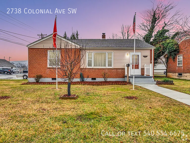 Building Photo - 2738 Colonial Ave SW Rental