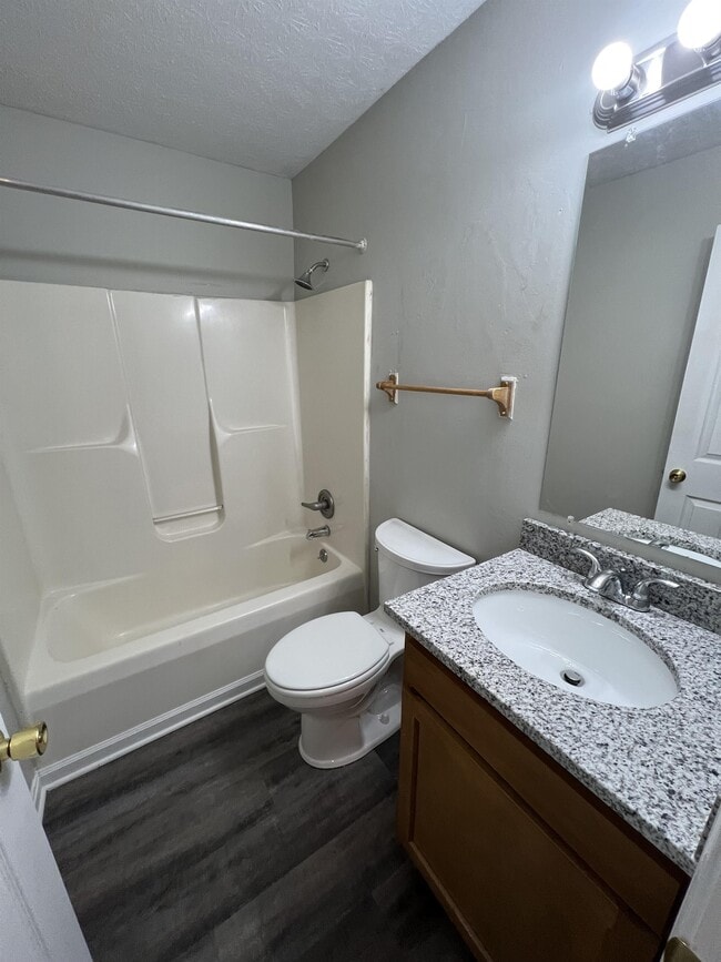 Photo - 5137 Keegan Way