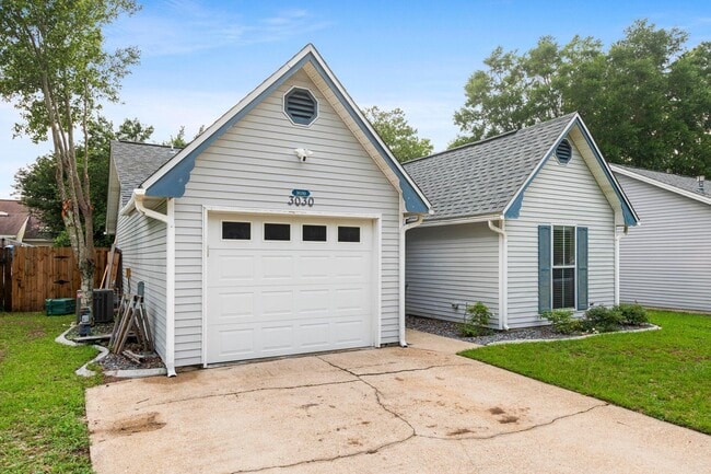 Photo - 3030 Blue Pine Ln