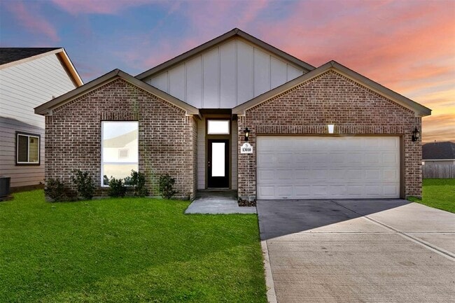 Photo - 13010 Laura Lake Dr House