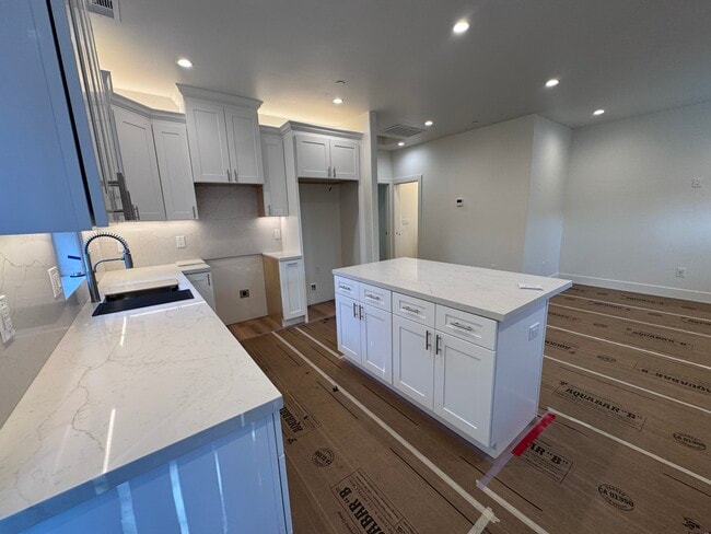 Photo - 1577 Cottonwood Dr