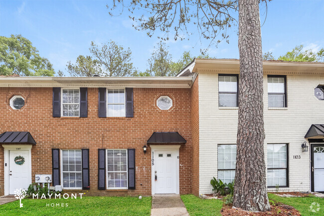 Building Photo - Charming Brick Townhome in Southeast Atlan...