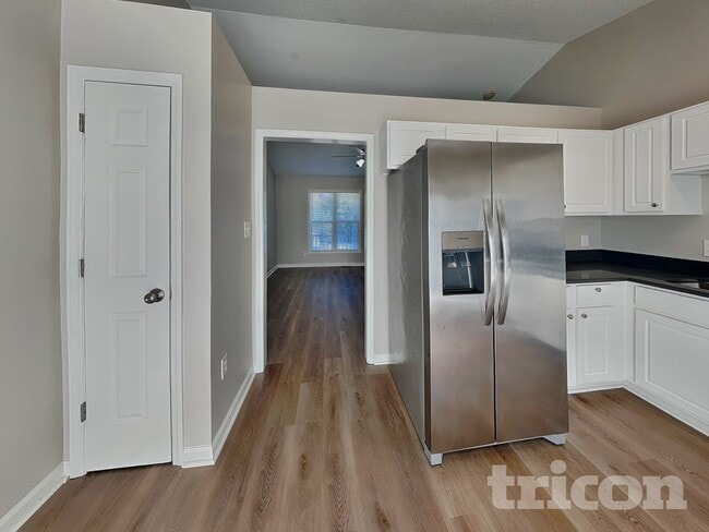 Photo - 1203 Delham Rd