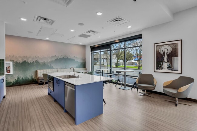 Photo - Altaire at Jackson Park