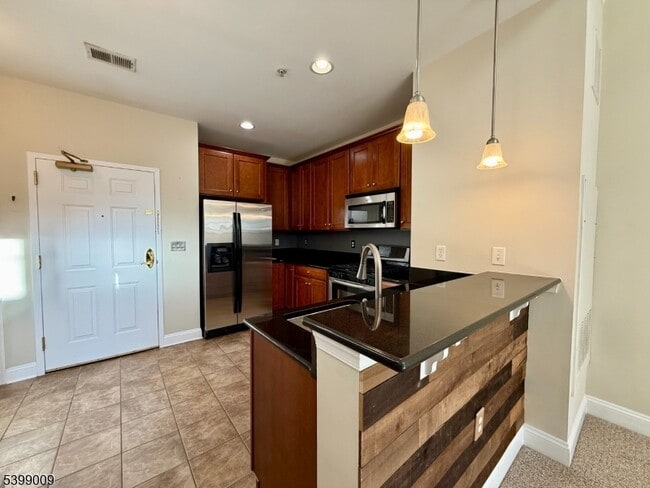 Photo - 6402 Brookhaven Court Unit 6402