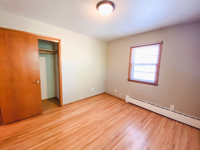 Photo - 620 9th Ave N Apartments Unit 6