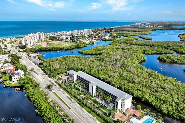 Building Photo - 5220 Bonita Beach Rd SW Unit 204