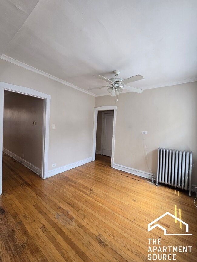 Photo - 2948 W Belle Plaine Ave Unit 2