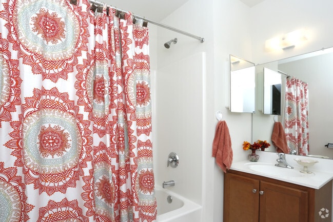 Two Bedroom-Bathroom