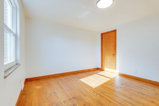 Photo - 350 W 12th Ave Unit 1