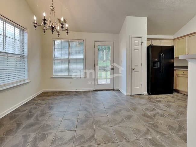 Photo - 6889 Show Boat Ln