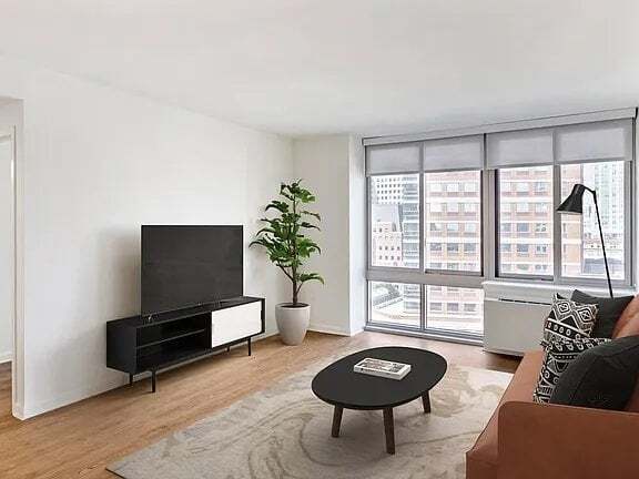 Photo - 176 Johnson St Unidad 12Z